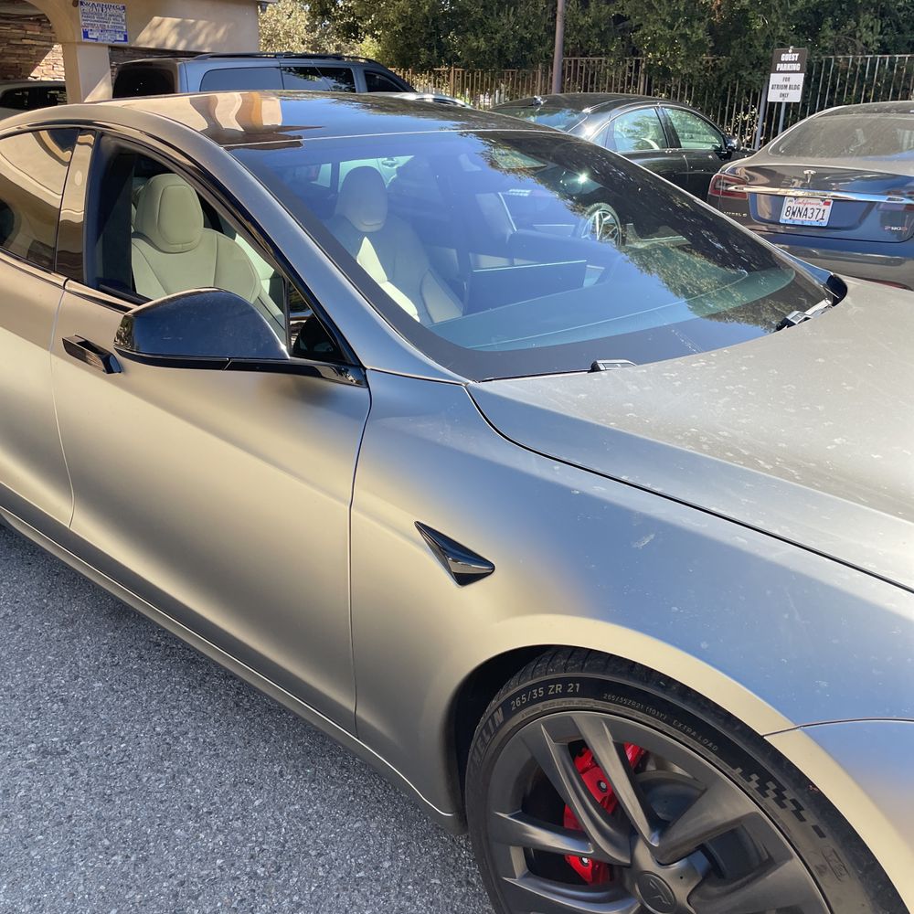 2023 Tesla Model S Plaid