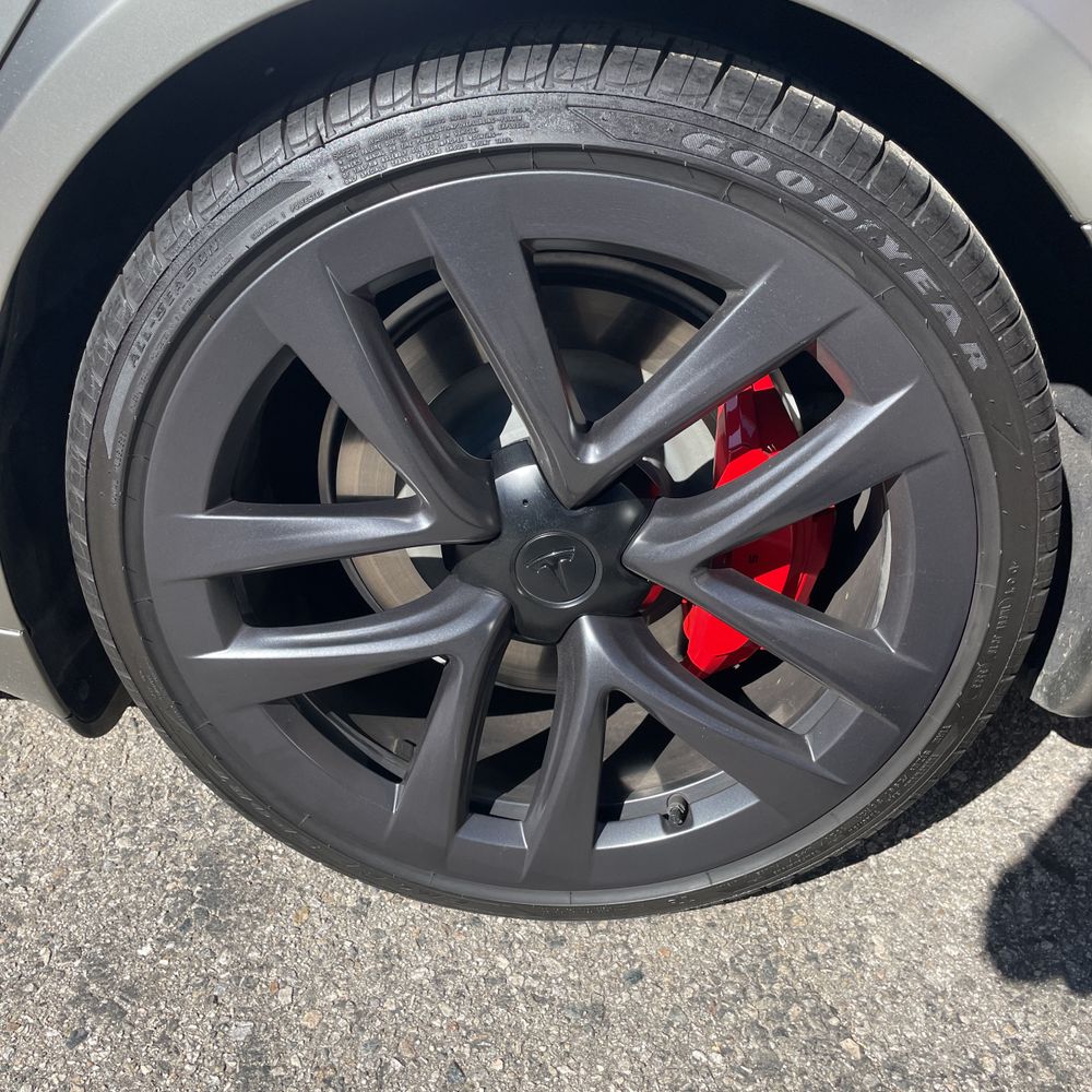 2023 Tesla Model S Plaid