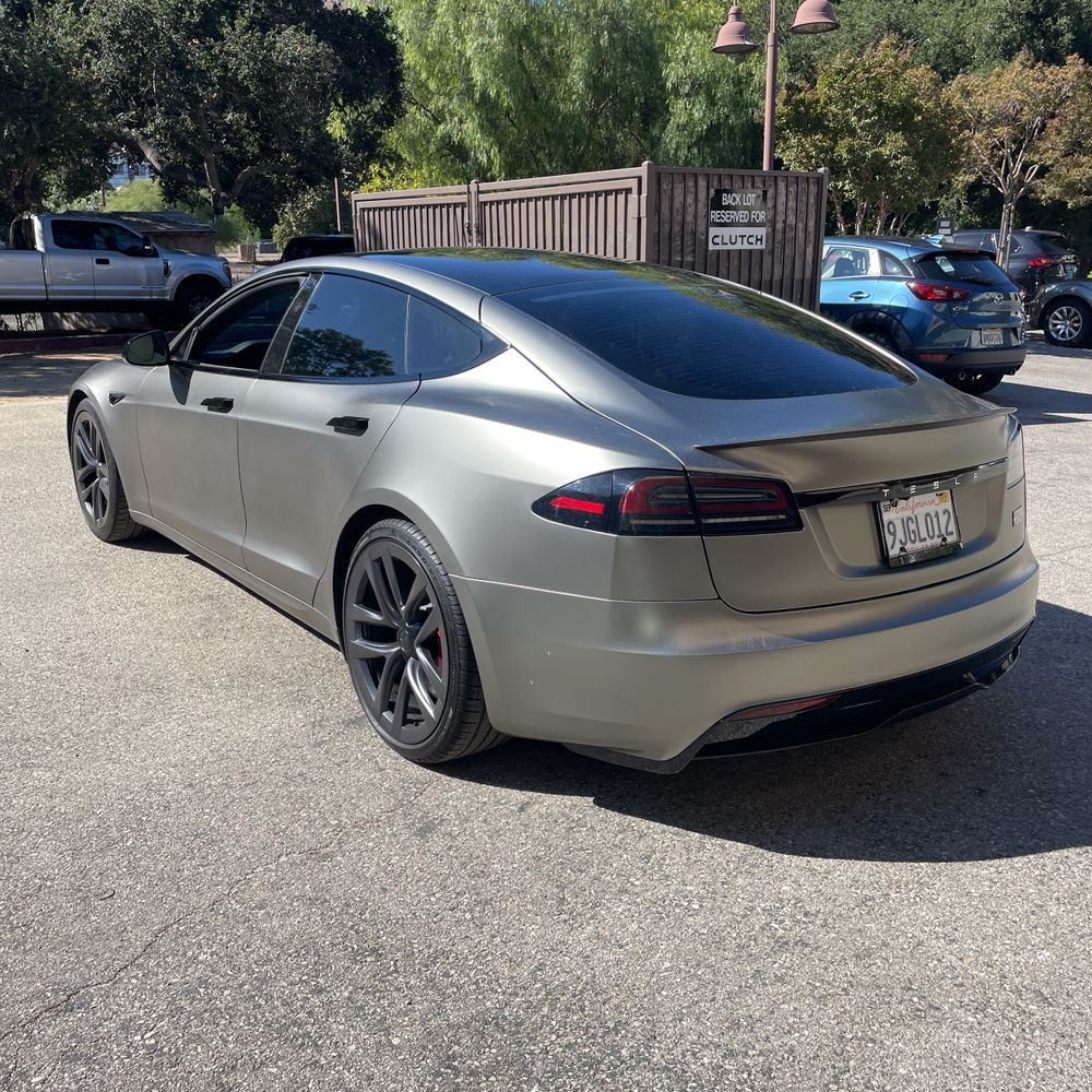 2023 Tesla Model S Plaid