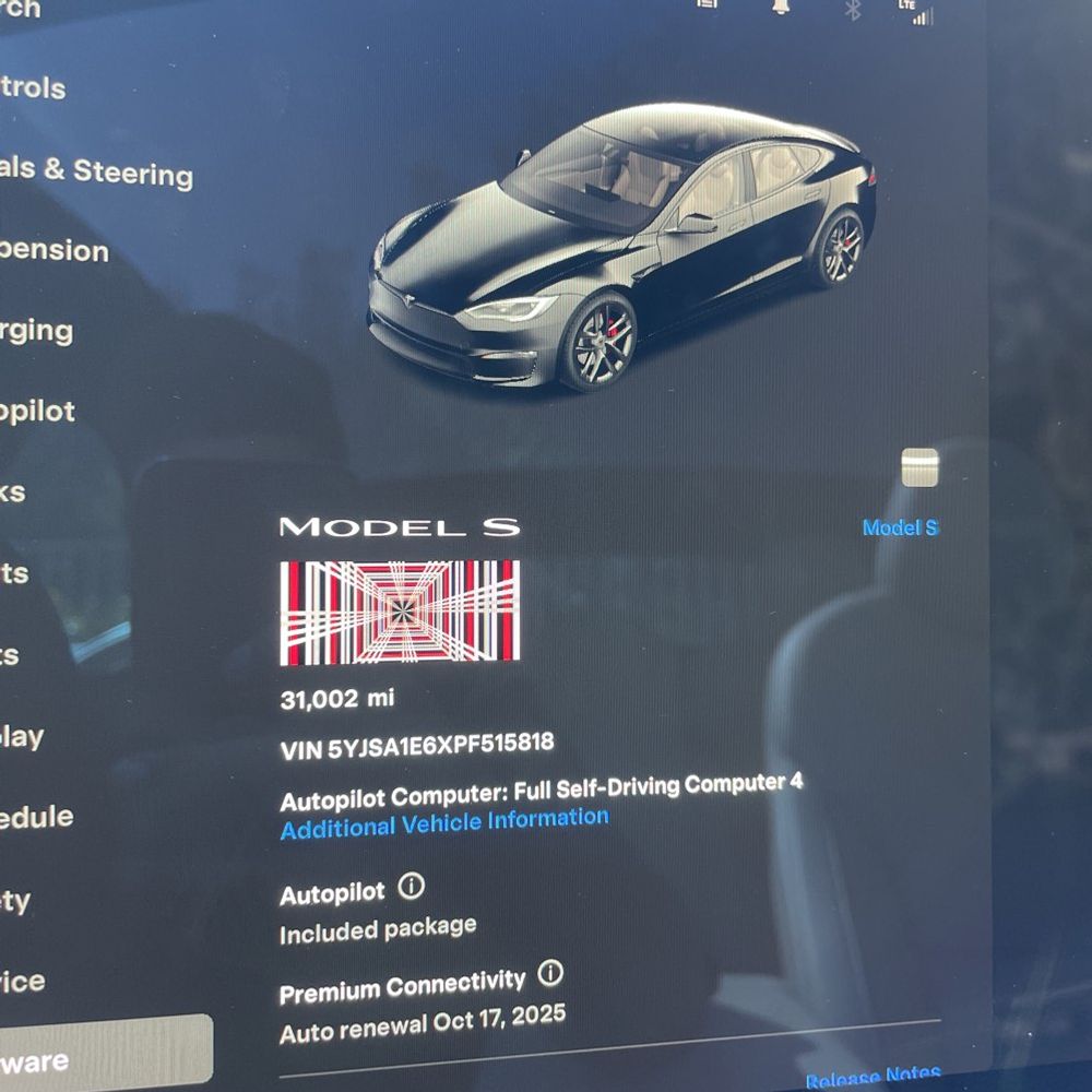 2023 Tesla Model S Plaid