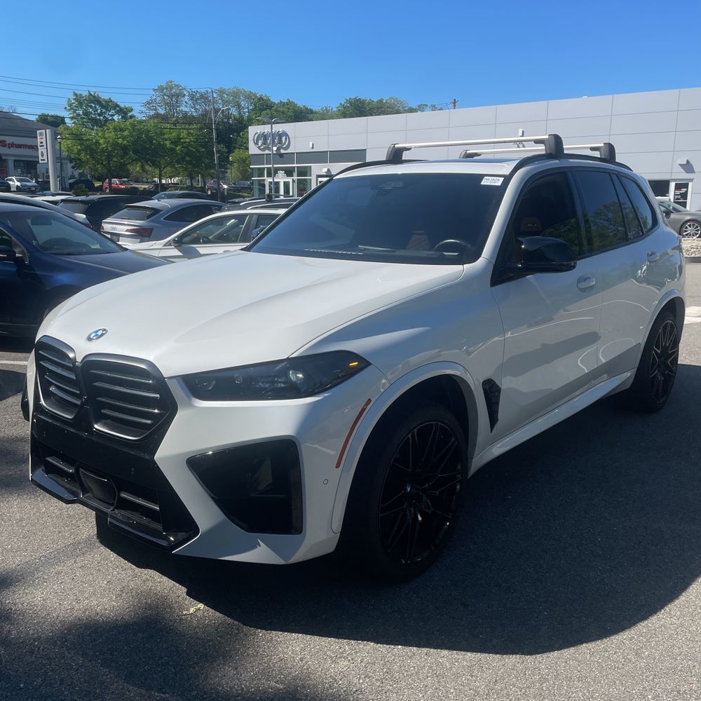 2025 BMW X5 M Competition