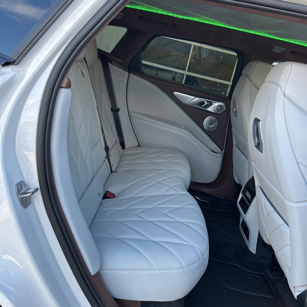 2024 BMW XM PHEV
