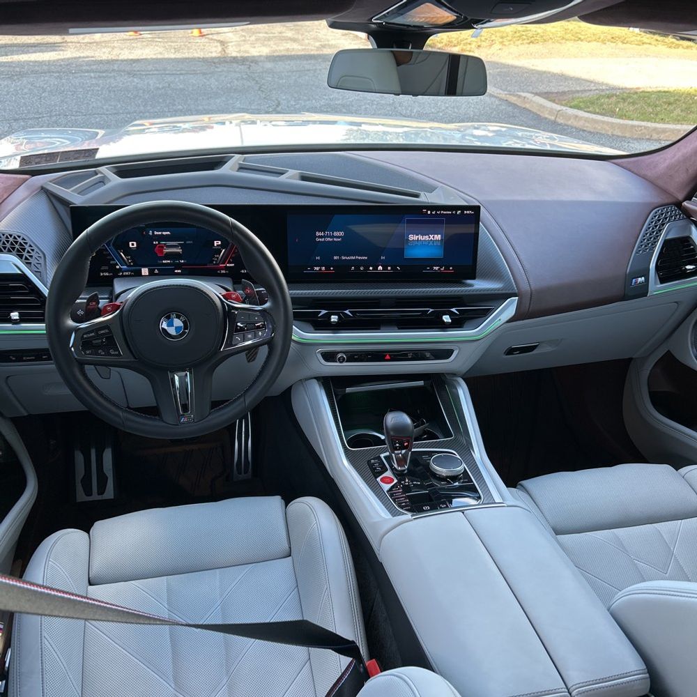 2024 BMW XM PHEV