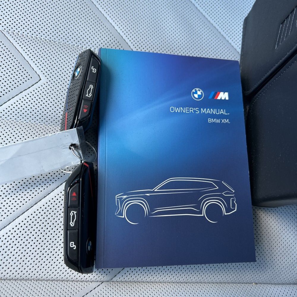 2024 BMW XM PHEV