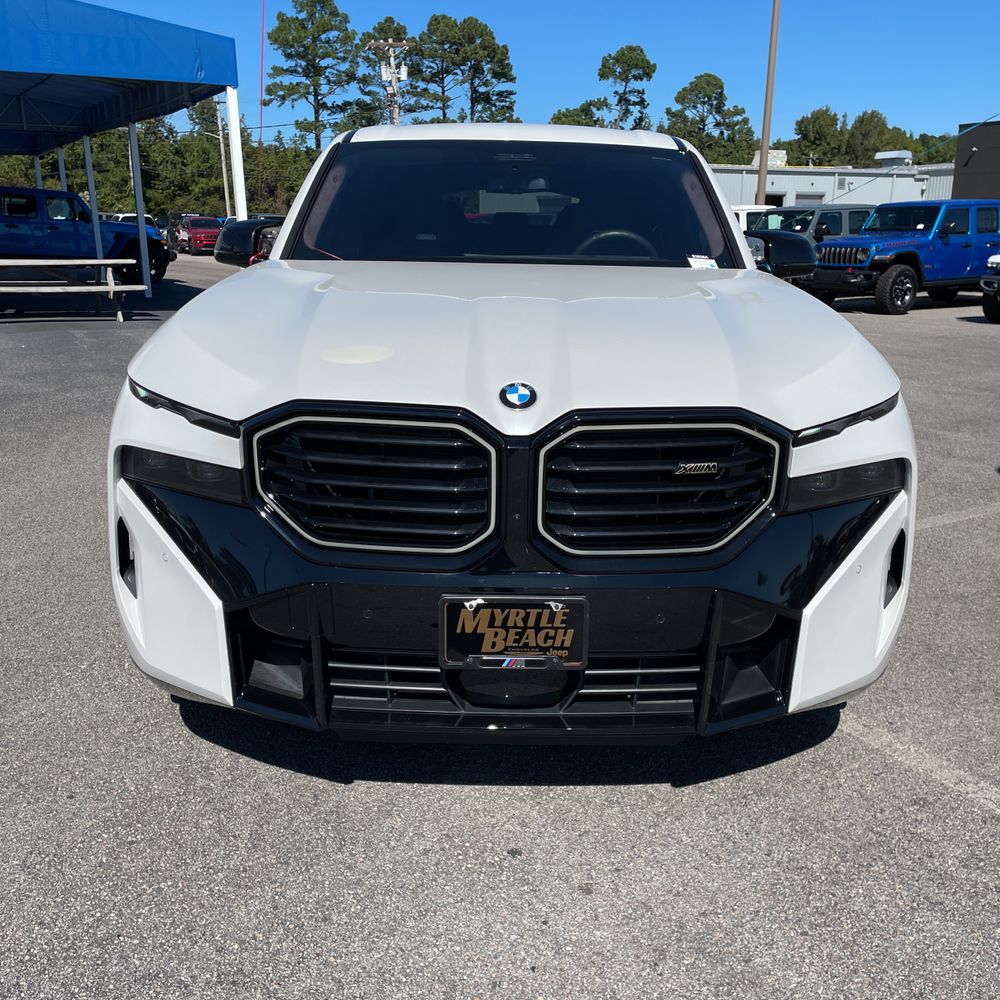 2025 BMW XM PHEV