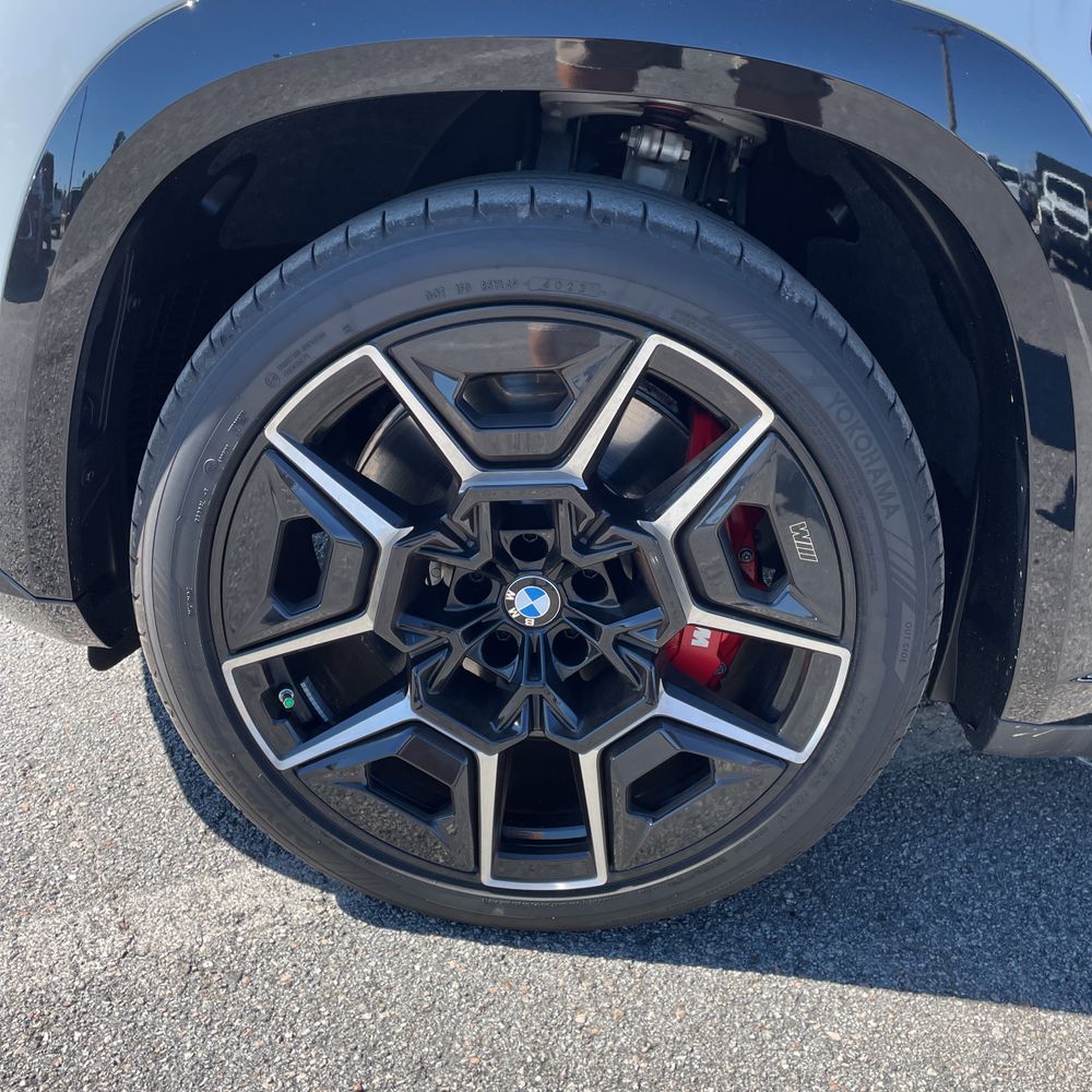 2025 BMW XM PHEV