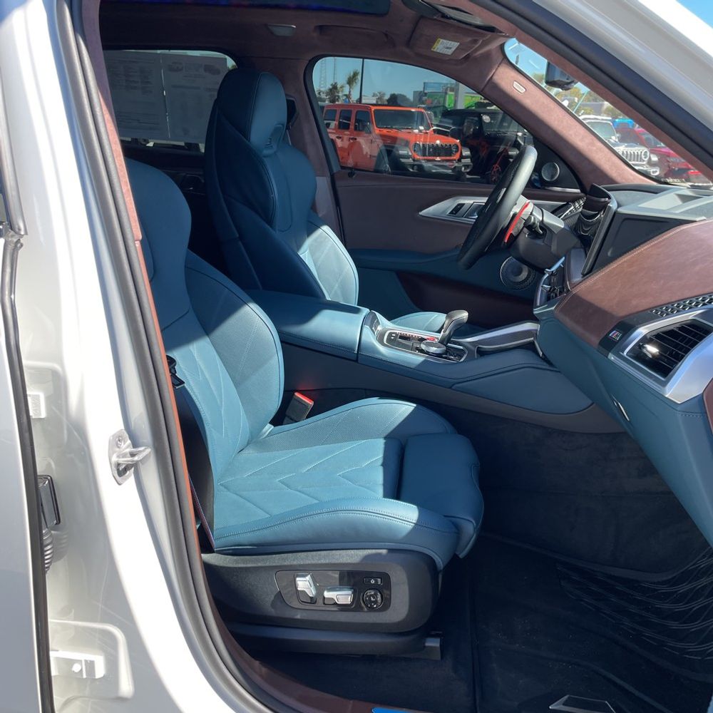 2025 BMW XM PHEV