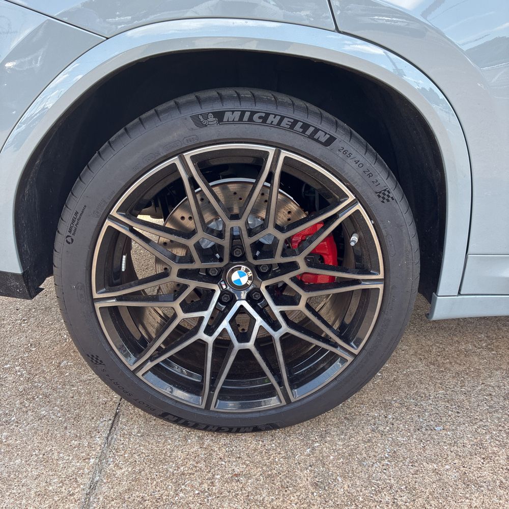 2025 BMW X4 M