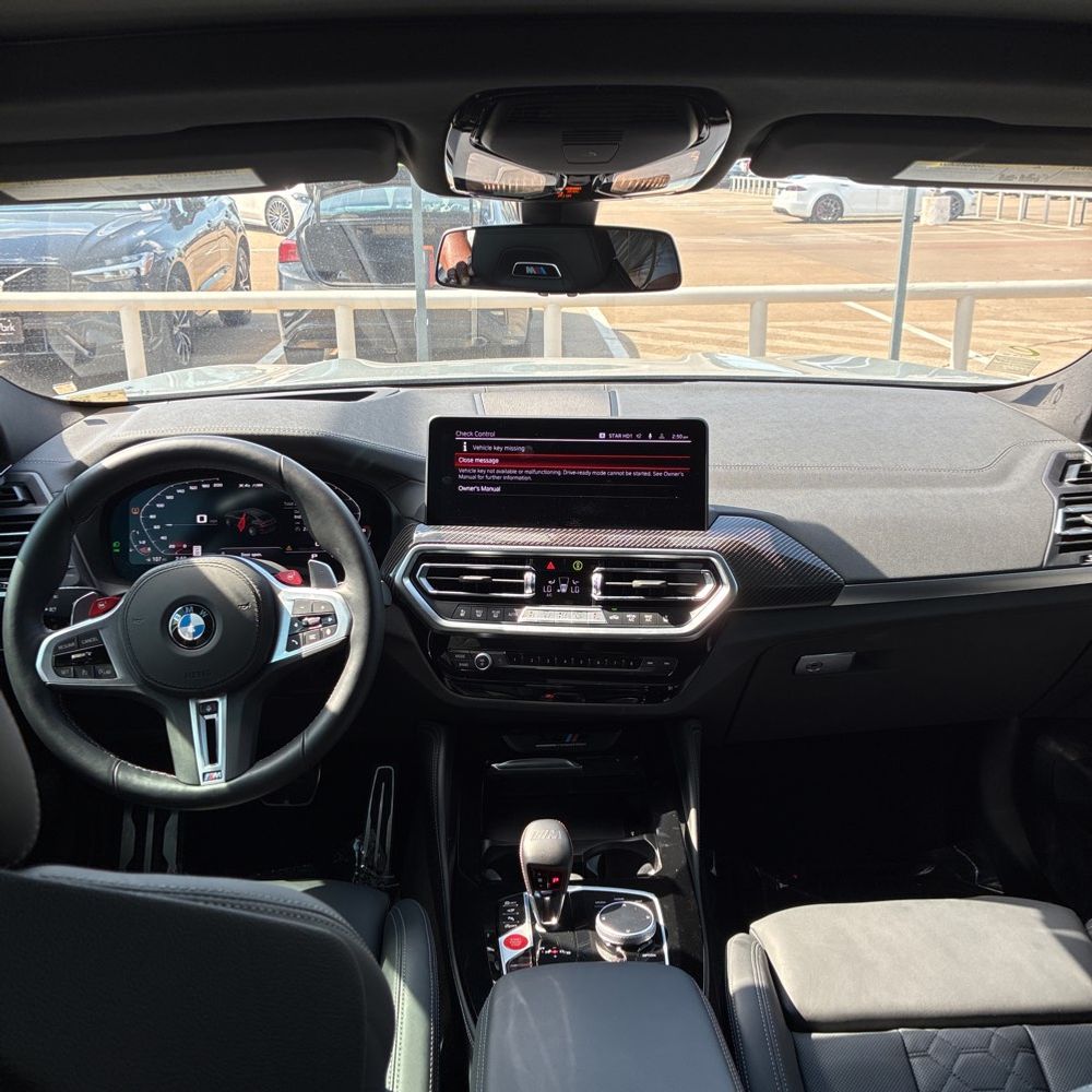 2025 BMW X4 M