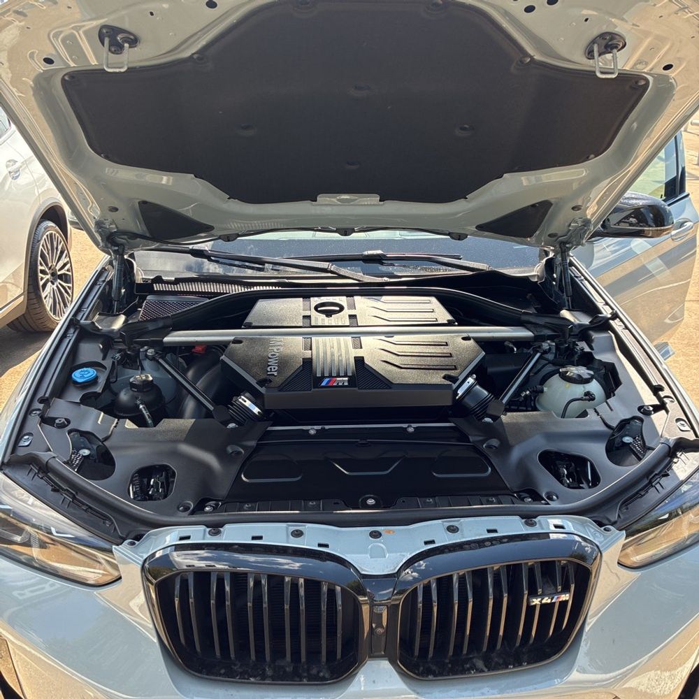 2025 BMW X4 M