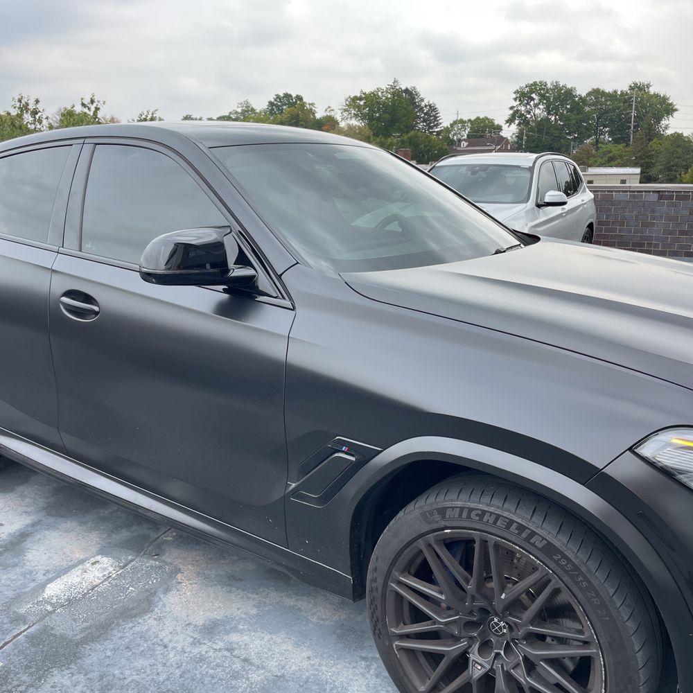 2022 BMW X6 M