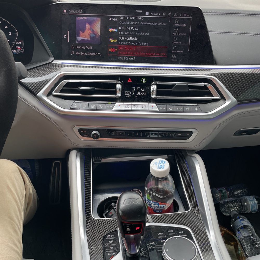 2022 BMW X6 M