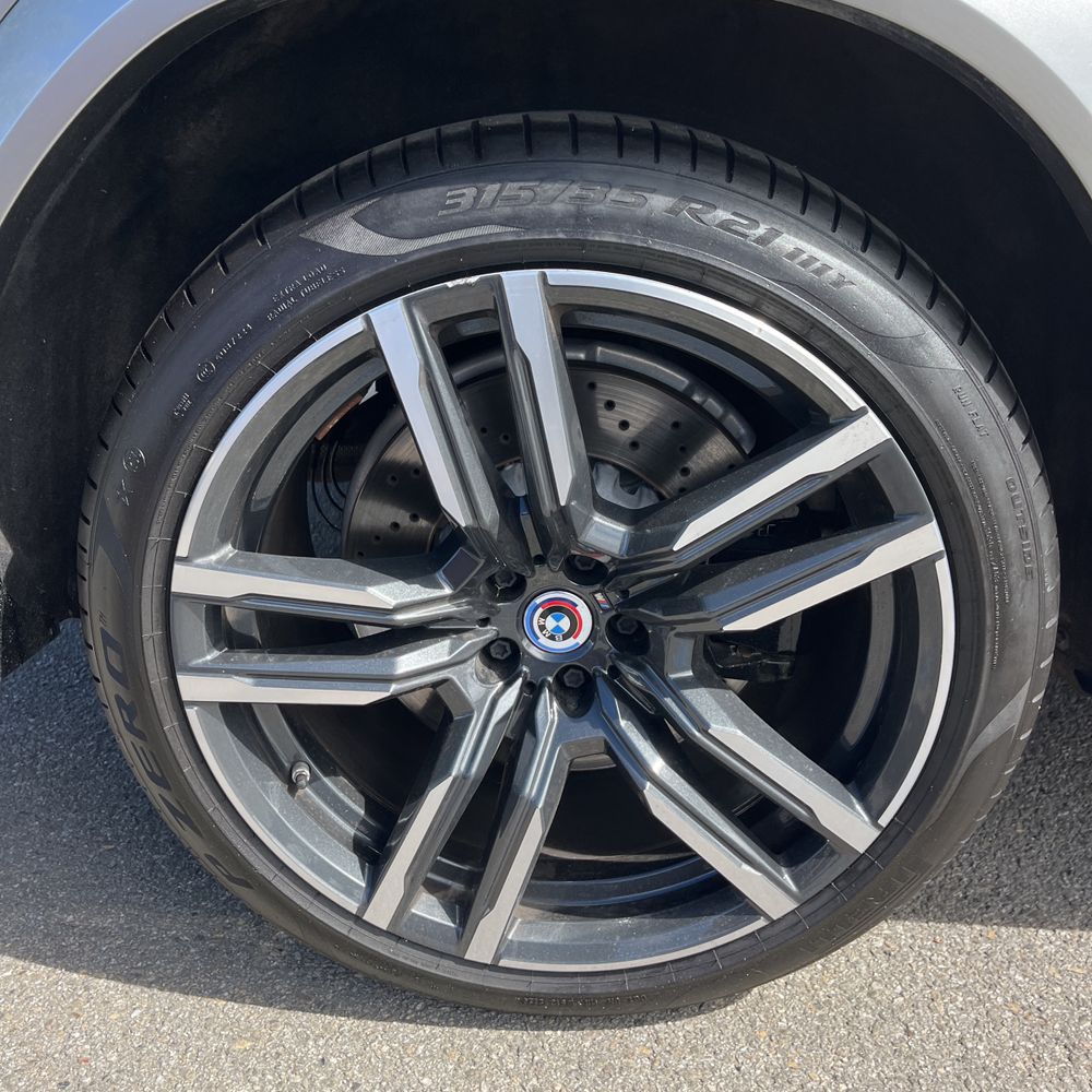 2023 BMW X6 M