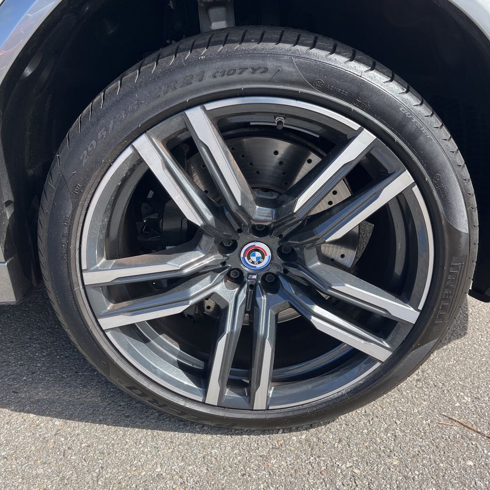 2023 BMW X6 M