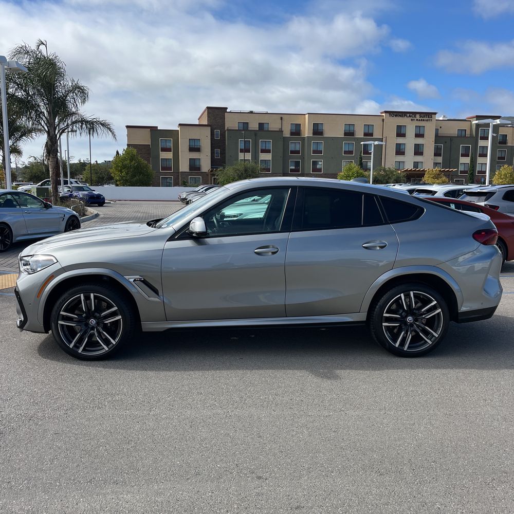 2023 BMW X6 M