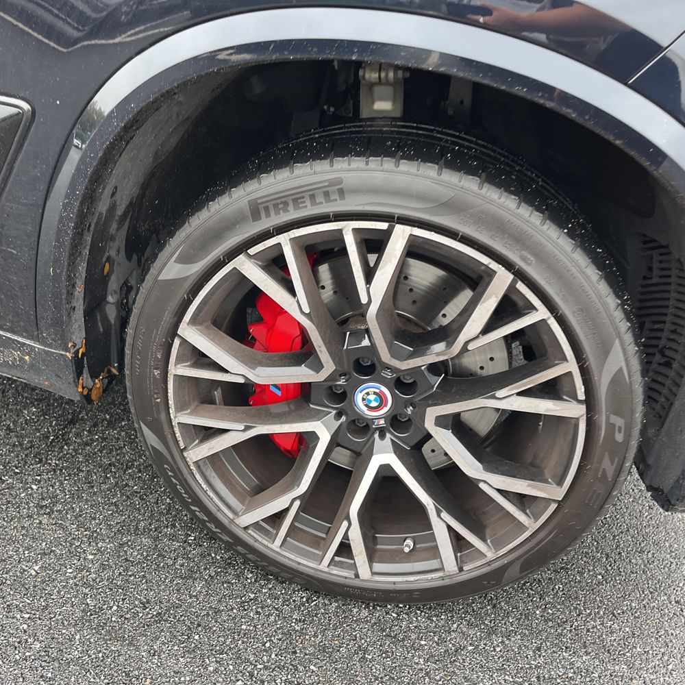 2023 BMW X5 M