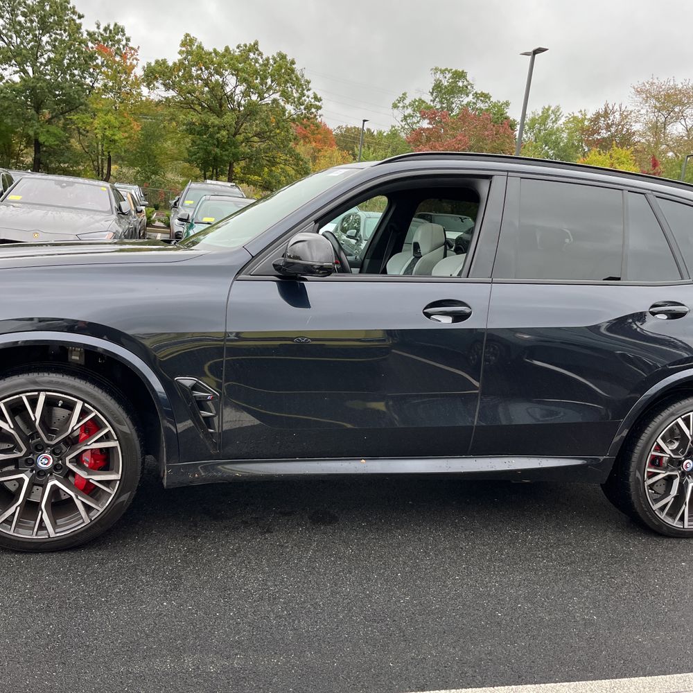 2023 BMW X5 M