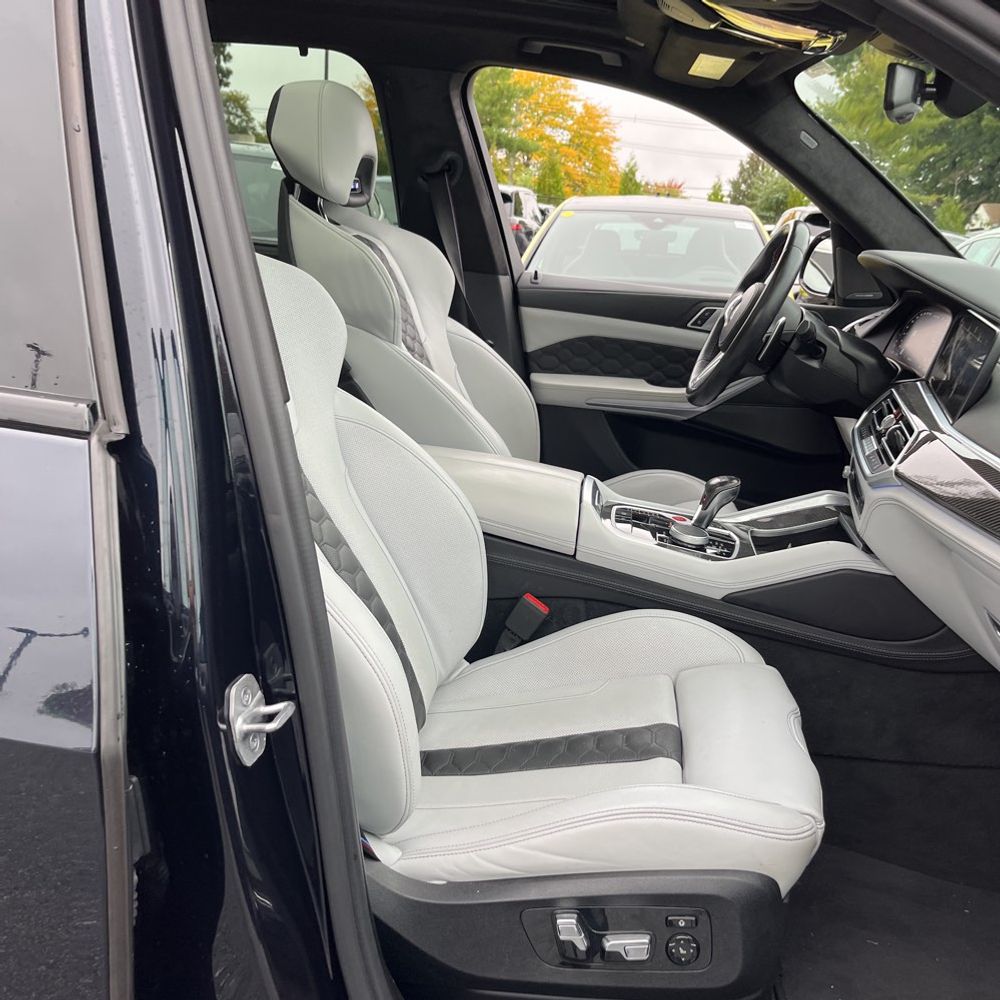 2023 BMW X5 M