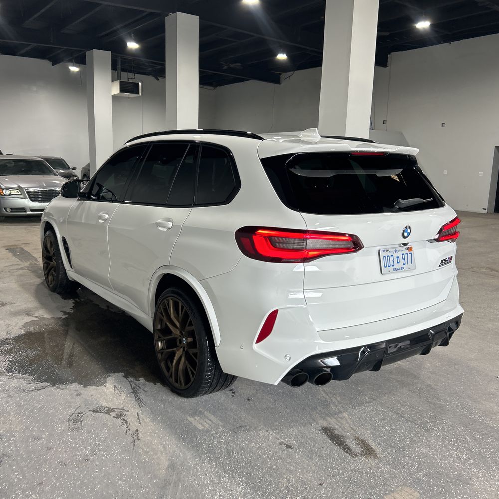 2022 BMW X5 M