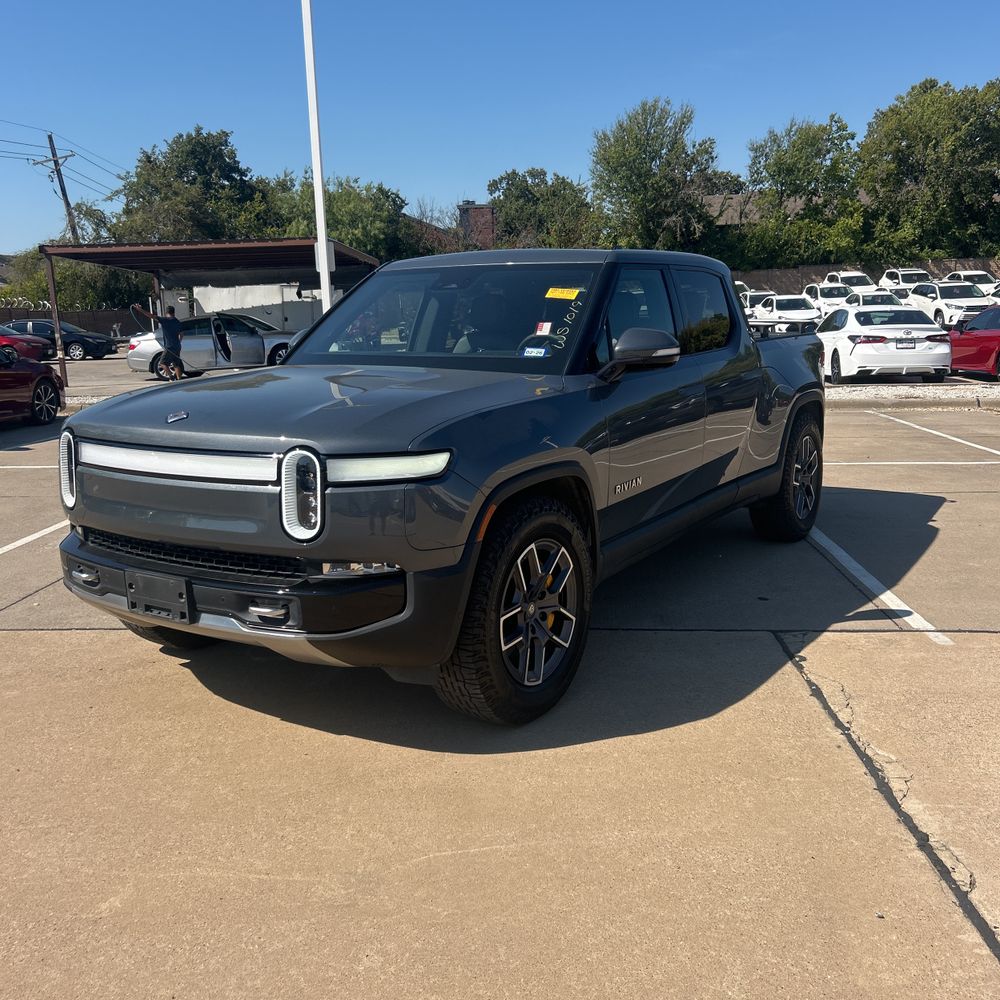 2023 Rivian R1T Adventure Quad-Motor