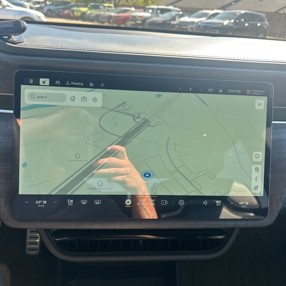 2023 Rivian R1T Adventure Quad-Motor