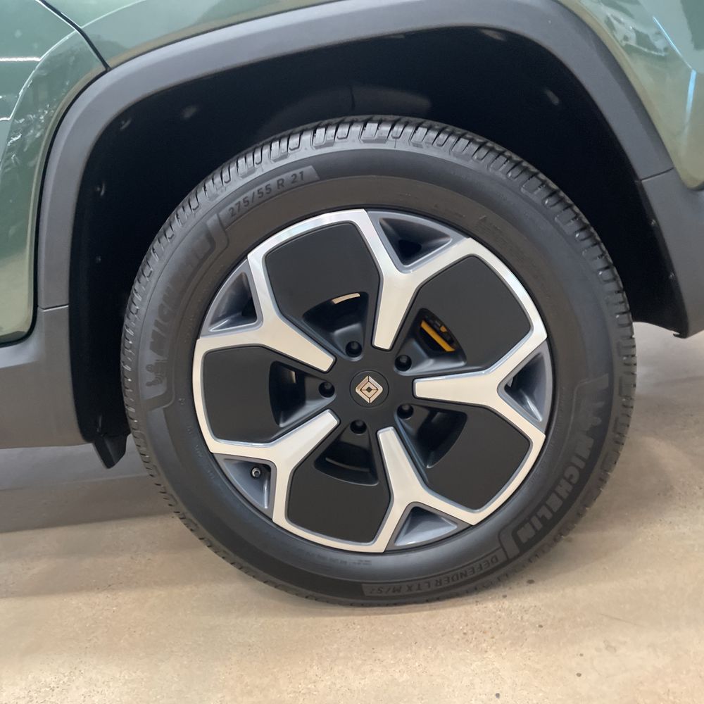 2022 Rivian R1T Adventure