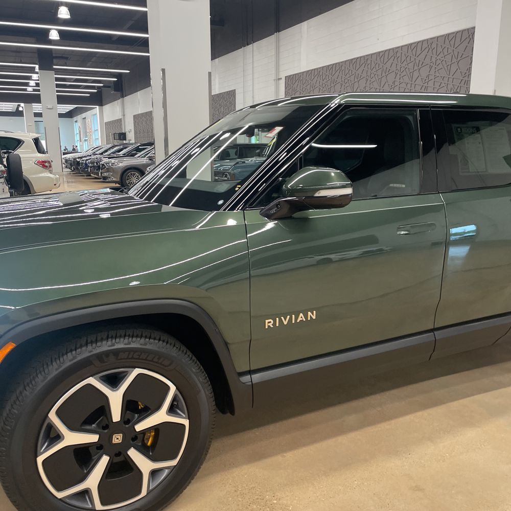 2022 Rivian R1T Adventure