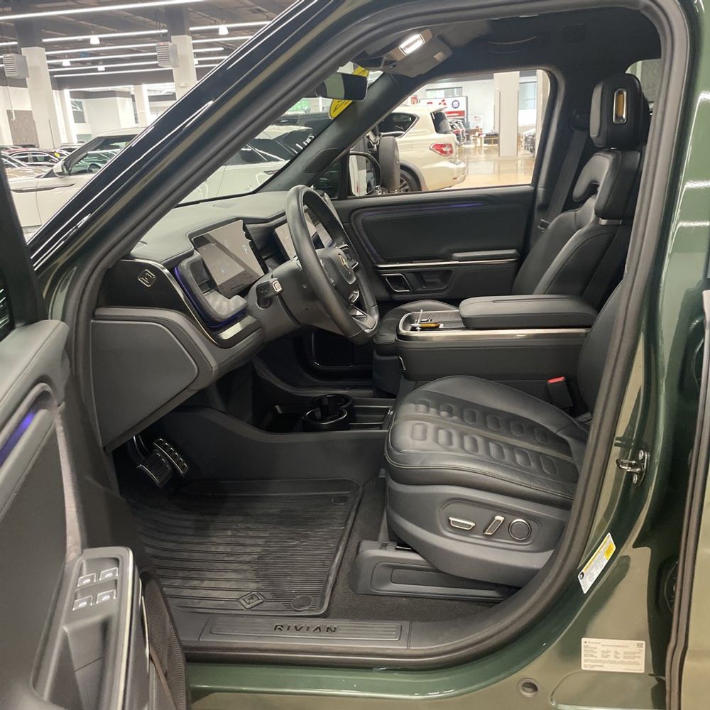 2022 Rivian R1T Adventure