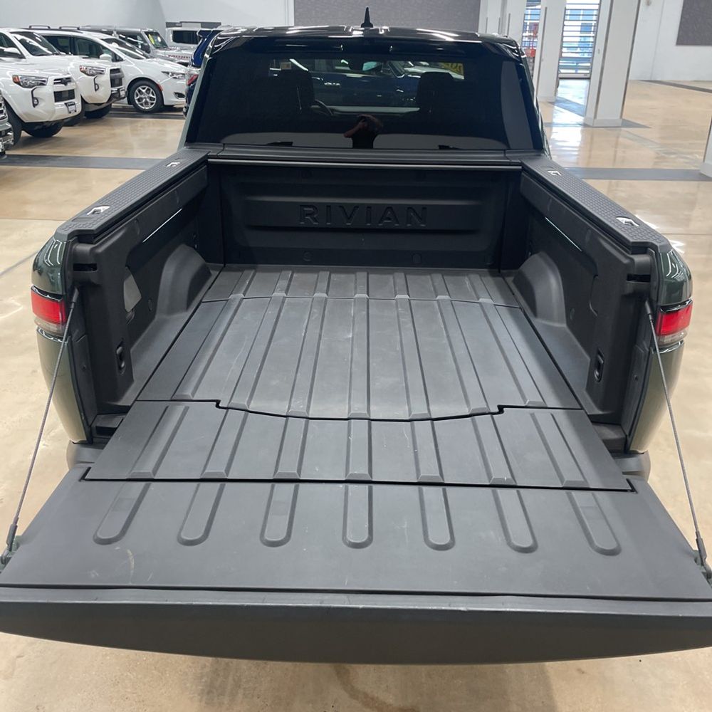 2022 Rivian R1T Adventure