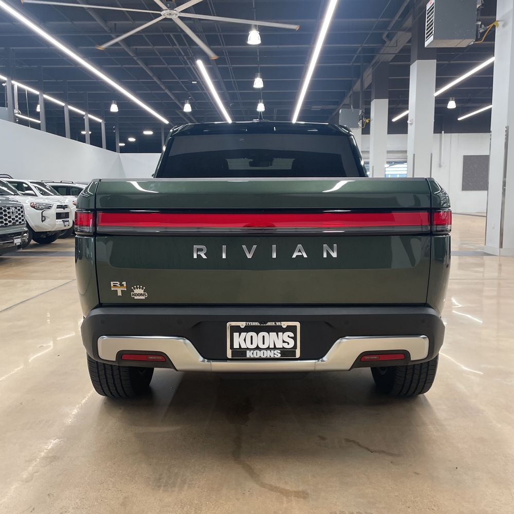 2022 Rivian R1T Adventure