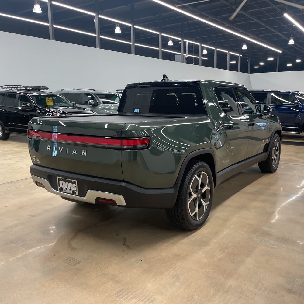 2022 Rivian R1T Adventure