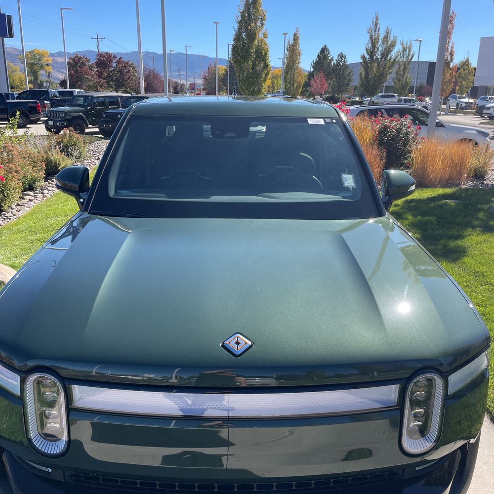 2022 Rivian R1T Adventure