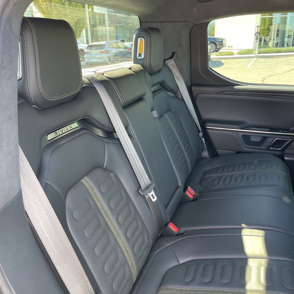 2022 Rivian R1T Adventure