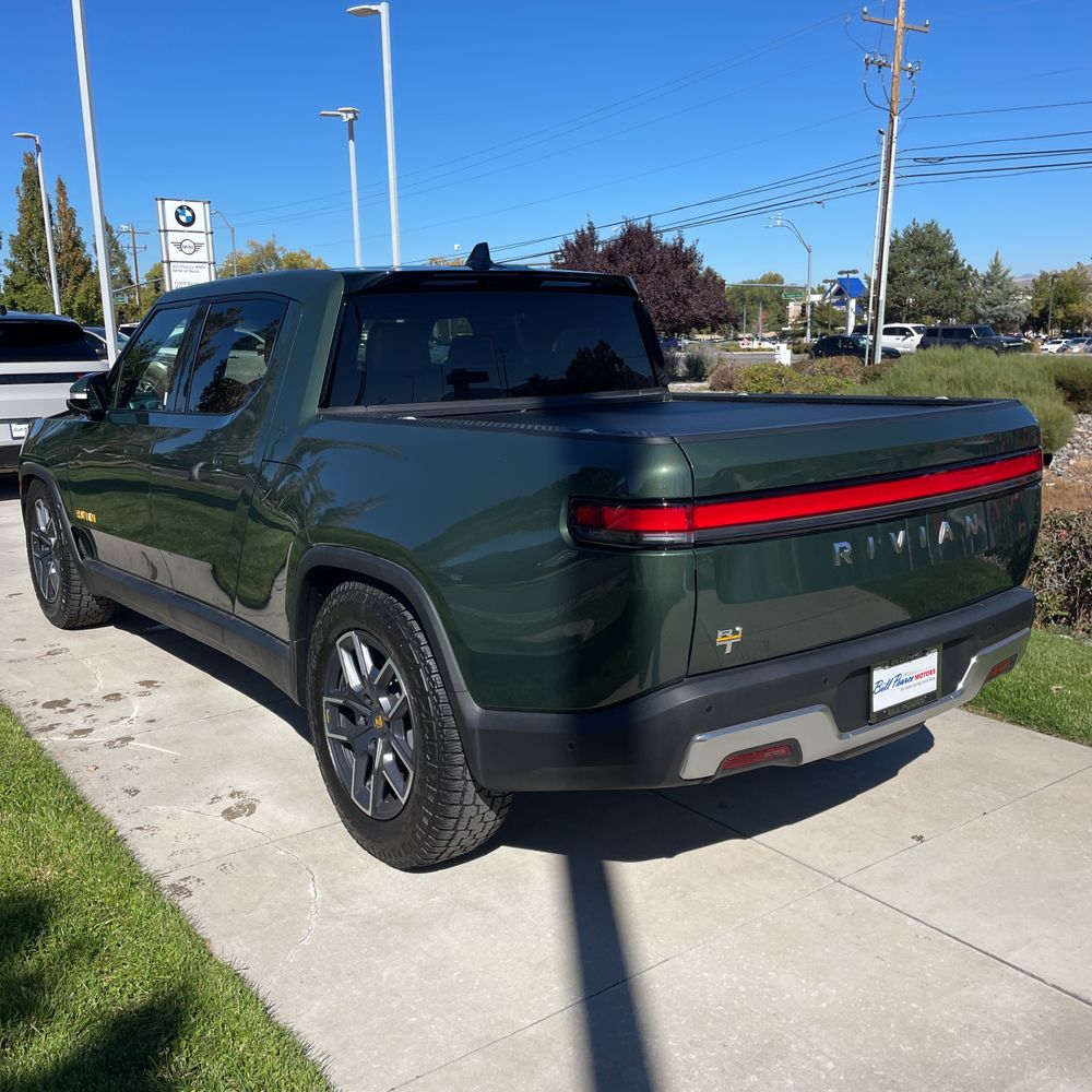 2022 Rivian R1T Adventure
