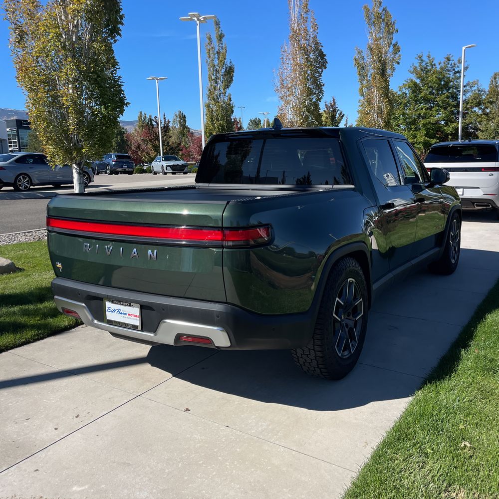 2022 Rivian R1T Adventure