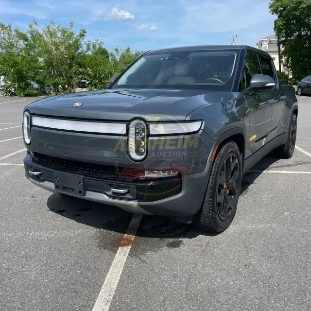 2023 Rivian R1T Adventure Quad-Motor