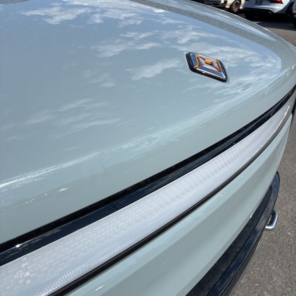 2023 Rivian R1T Adventure Quad-Motor
