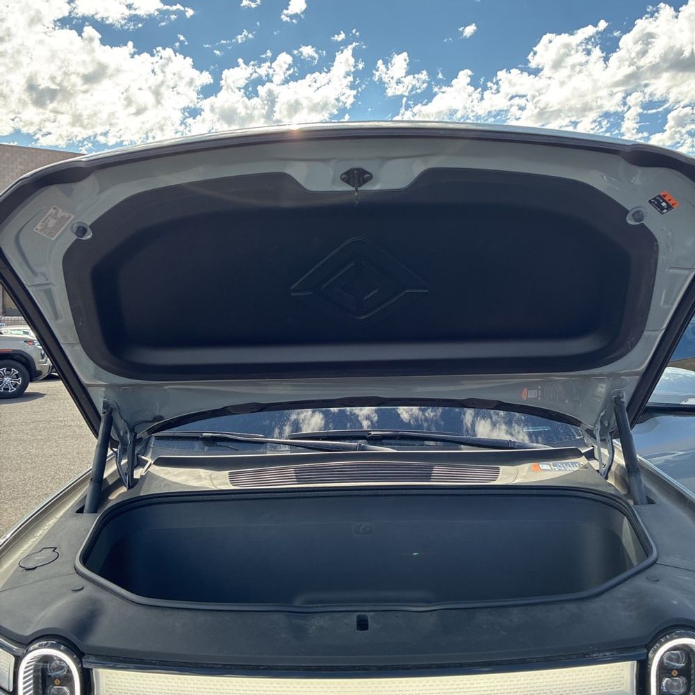 2023 Rivian R1T Adventure Quad-Motor