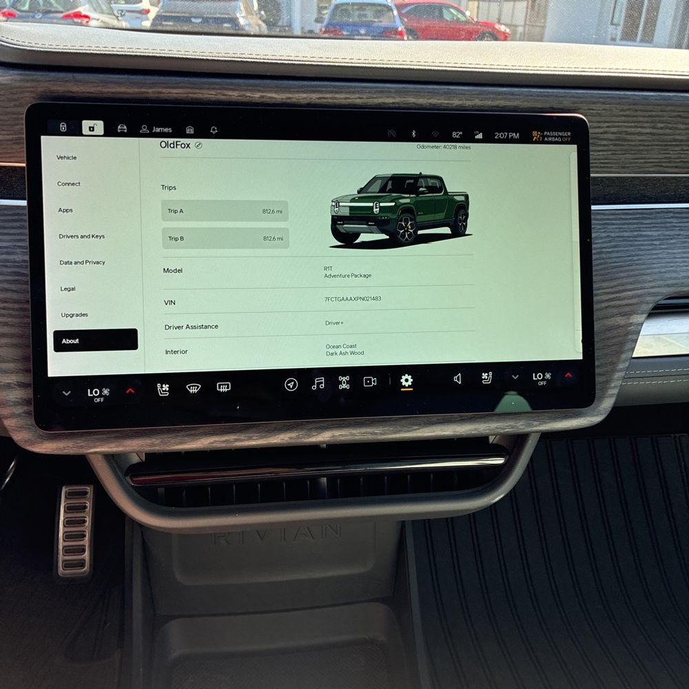 2023 Rivian R1T Adventure Quad-Motor