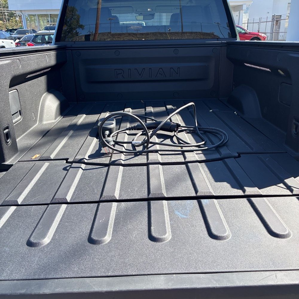 2023 Rivian R1T Adventure Quad-Motor