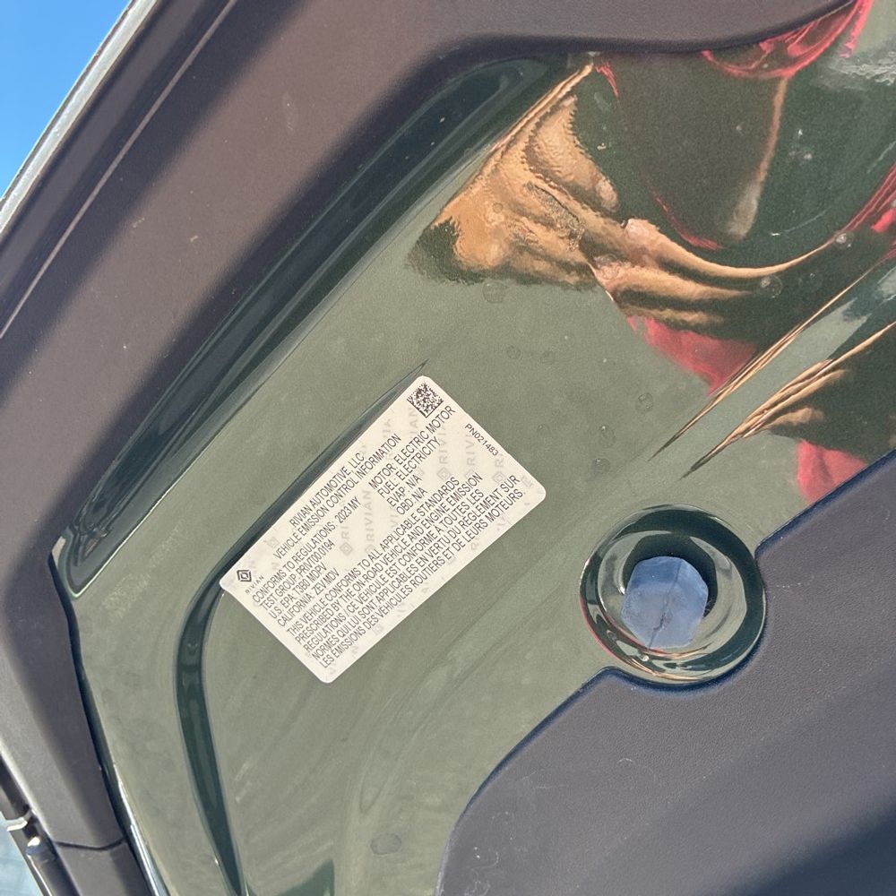 2023 Rivian R1T Adventure Quad-Motor