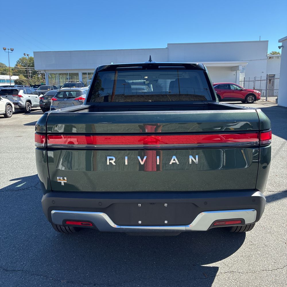 2023 Rivian R1T Adventure Quad-Motor