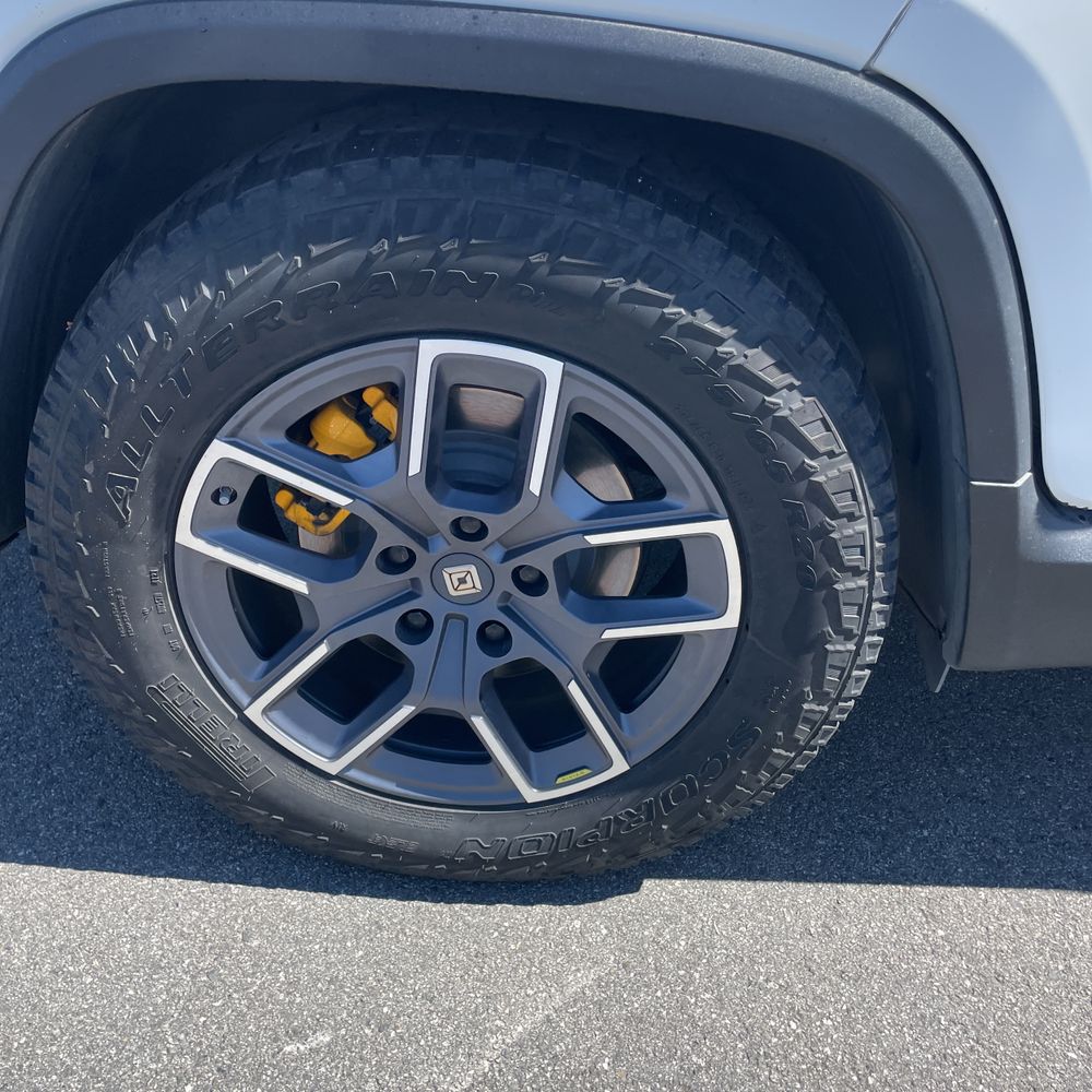 2022 Rivian R1T Launch Edition