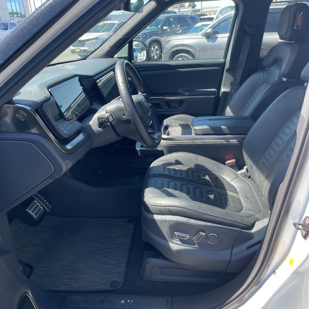 2022 Rivian R1T Launch Edition