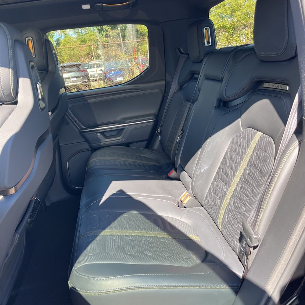 2025 Rivian R1T Adventure Dual-Motor