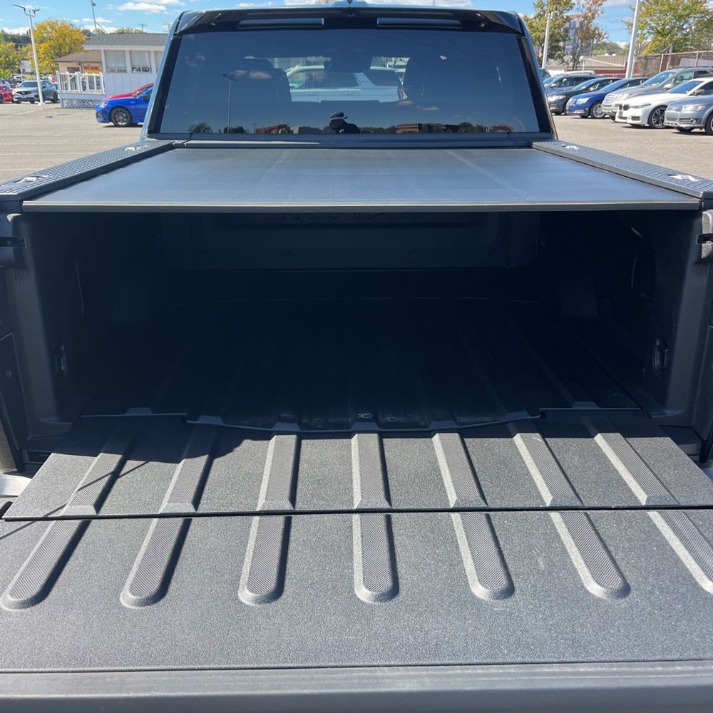 2025 Rivian R1T Adventure Dual-Motor