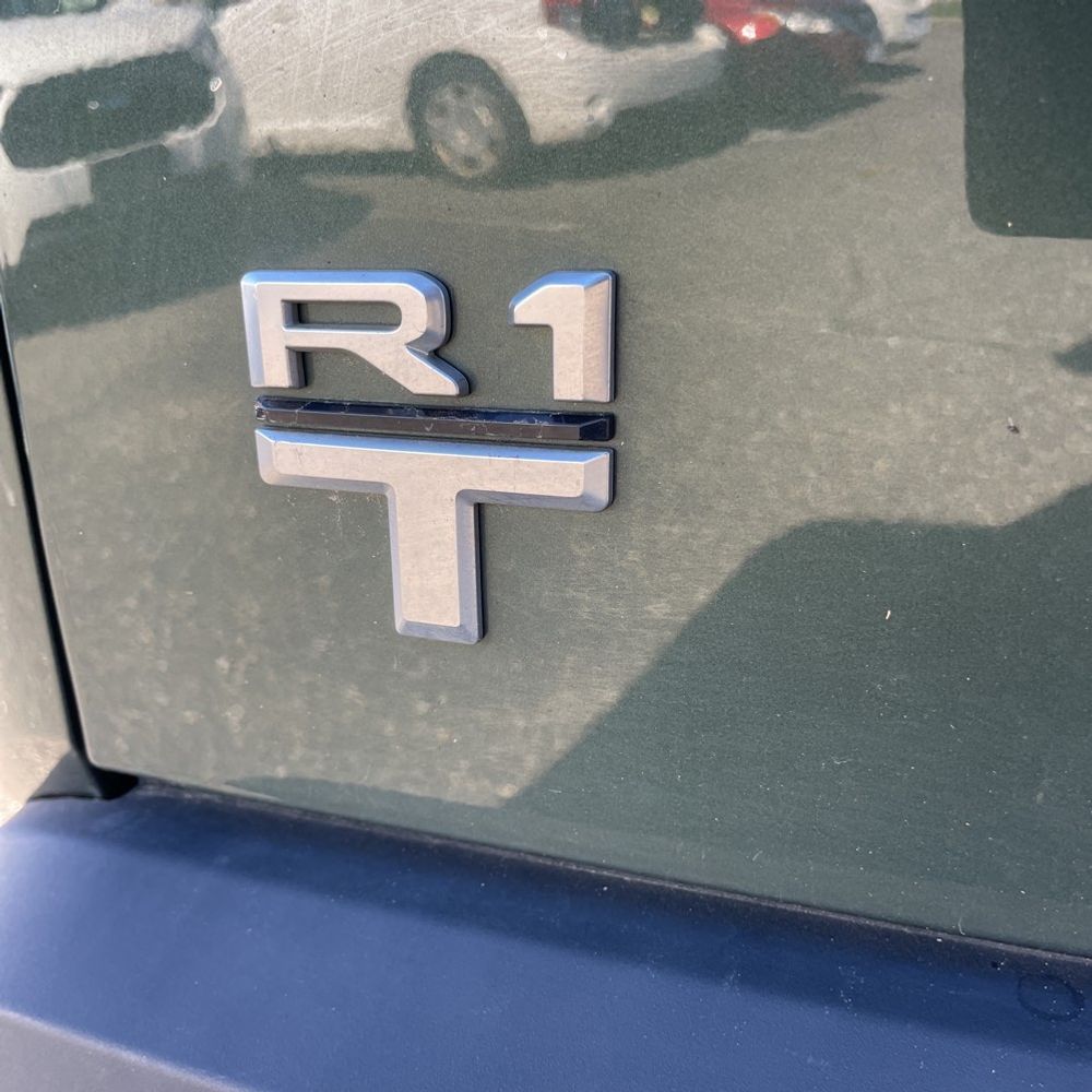 2024 Rivian R1T Adventure Dual-Motor