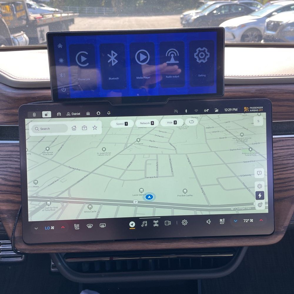 2024 Rivian R1T Adventure Dual-Motor