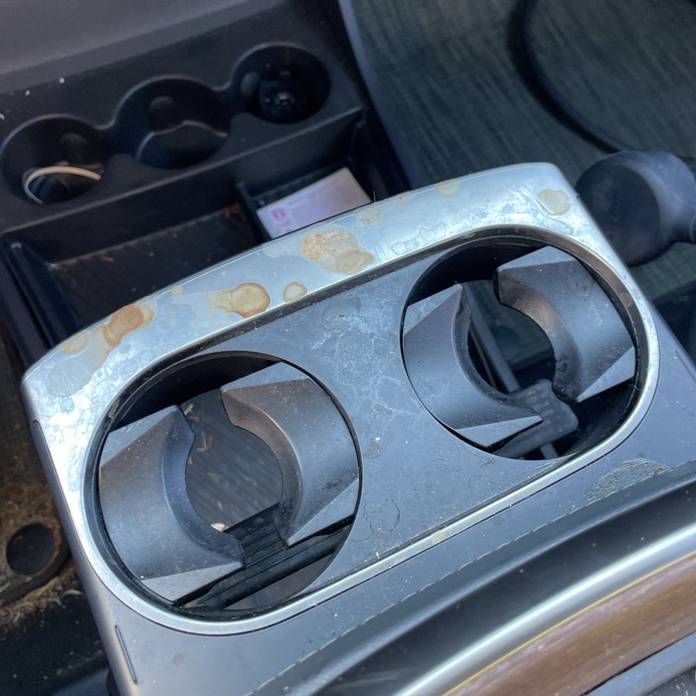 2024 Rivian R1T Adventure Dual-Motor