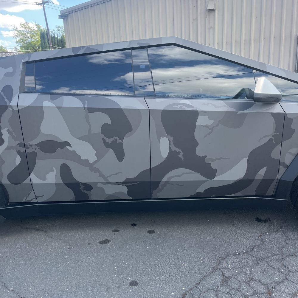 2024 Tesla Cybertruck Base